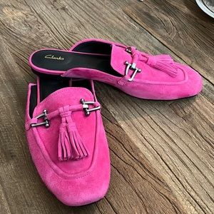 Womens size 8.5 loafers. Worn once. Excellent condition. Hot pink suede.